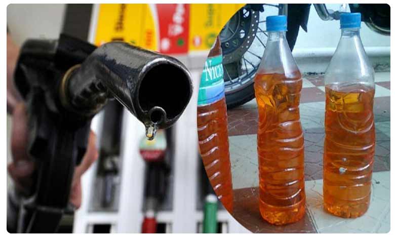 ఖాళీ బాటిళ్లలో పెట్రోలు నింపారో..బంకులపై పోలీస్ నజర్ | Do not fill petrol  in empty bottles dcp prakash reddy to pump owners | TV9 Telugu