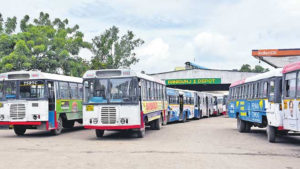 RTC Bus Services : తెలంగాణ అంతర్రాష్ట్ర బస్సు సర్వీసులు నేటి నుంచి ప్రారంభం..  ఆంధ్ర, కర్నాటకకు టీఎస్ఆర్టీసీ రాకపోకలు