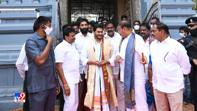 CM Jagan inaugurates Antarvedi Temple Chariot