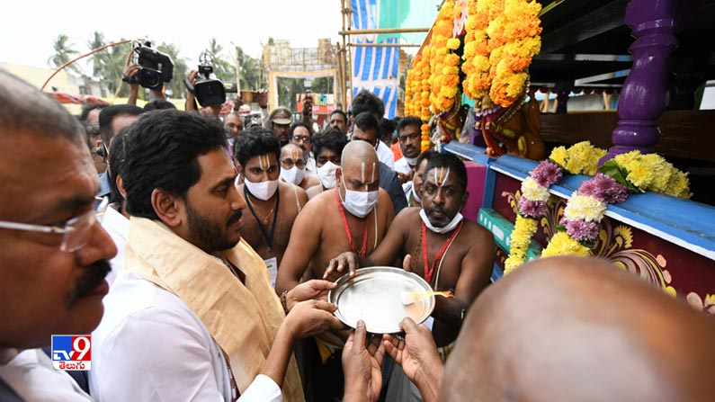 CM Jagan inaugurates Antarvedi Temple Chariot
