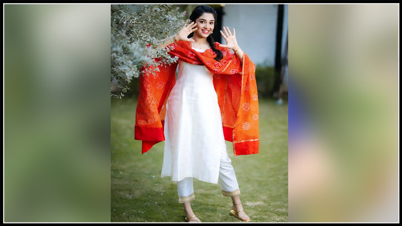Krithi Shetty New Photos (6)