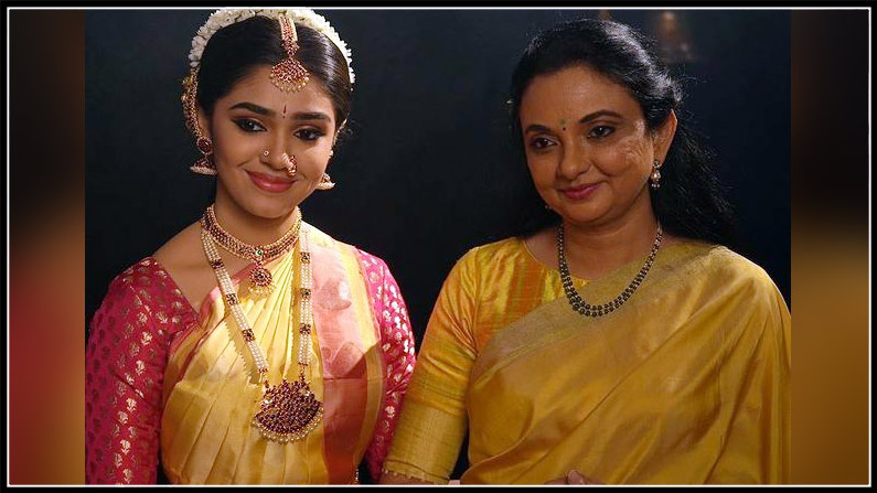 Krithi Shetty New Photos (7)