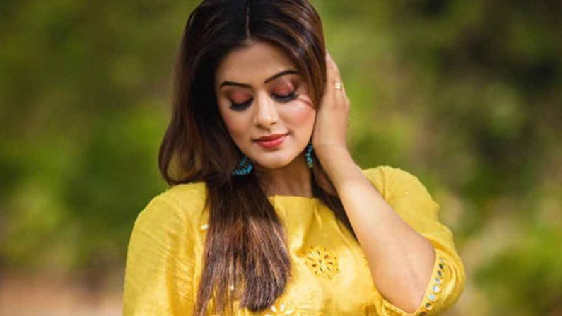 Priyamani 6