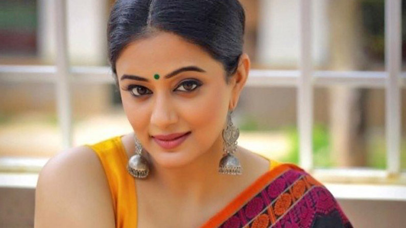 Priyamani 7