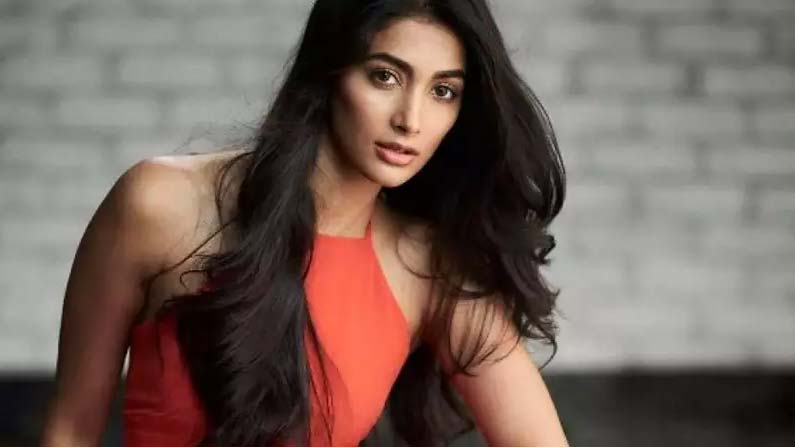 Pooja Hegde 7