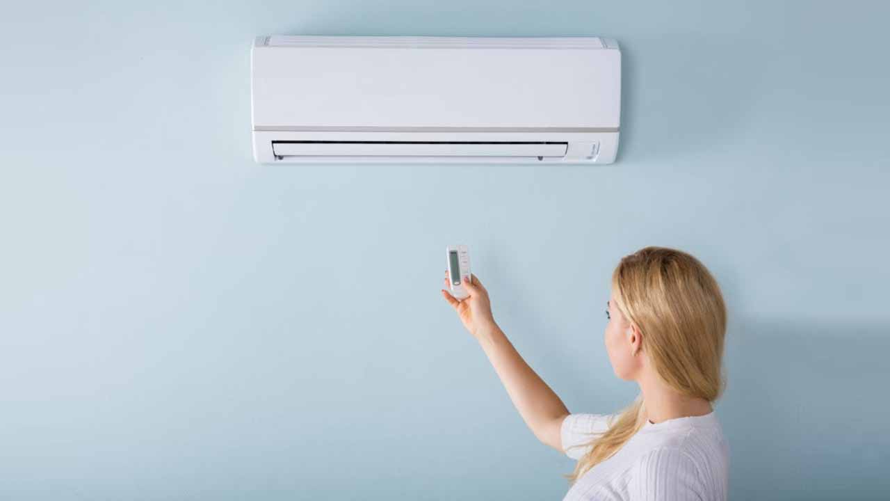 Air Conditioner ఏసీని ఇంట్లో గోడపైన కాకుండా కింద ఇన్‌స్టాల్ చేస్తే
