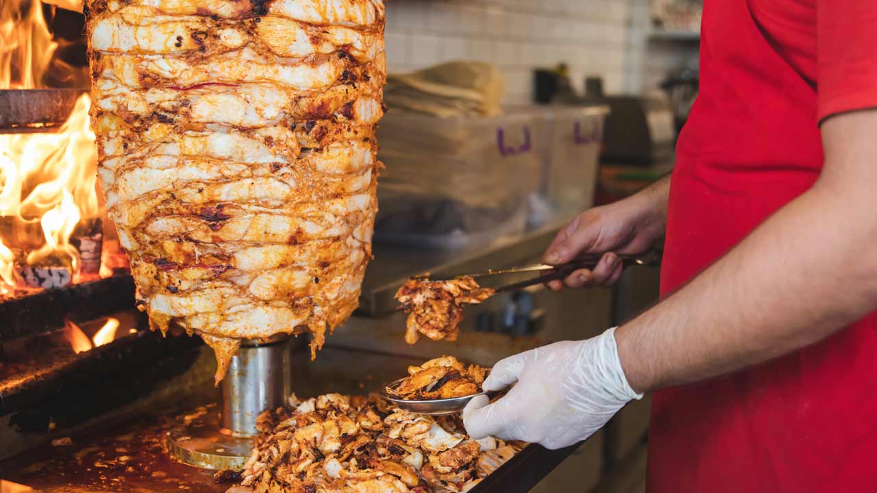 shawarma-do-you-eat-shawarma-hot-however-these-precautions-are