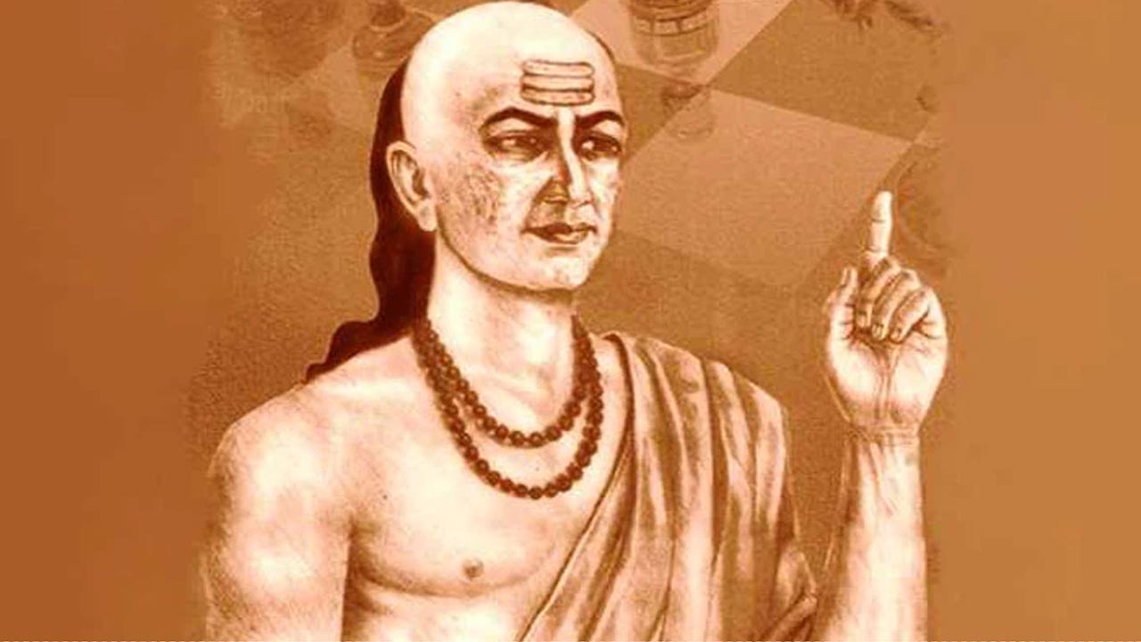 Chanakya Niti: ఈ 2 విషయాలు నమ్మితే.. జీవితం ...