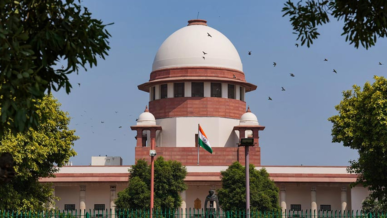 Supreme Court ने दिल्ली पुलिस में राकेश अस्थाना की नियुक्ति संबंधी याचिका की बंद- Supreme Court closes petition regarding appointment of Rakesh Asthana in Delhi Police 